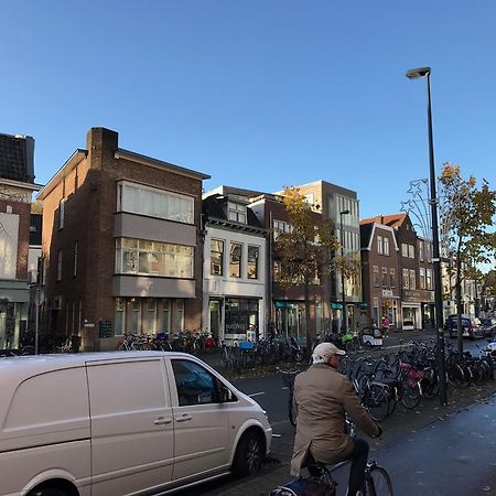 Stone Hotel & Hostel Utrecht Bagian luar foto