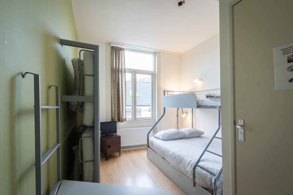 Stone Hotel & Hostel Utrecht Bagian luar foto